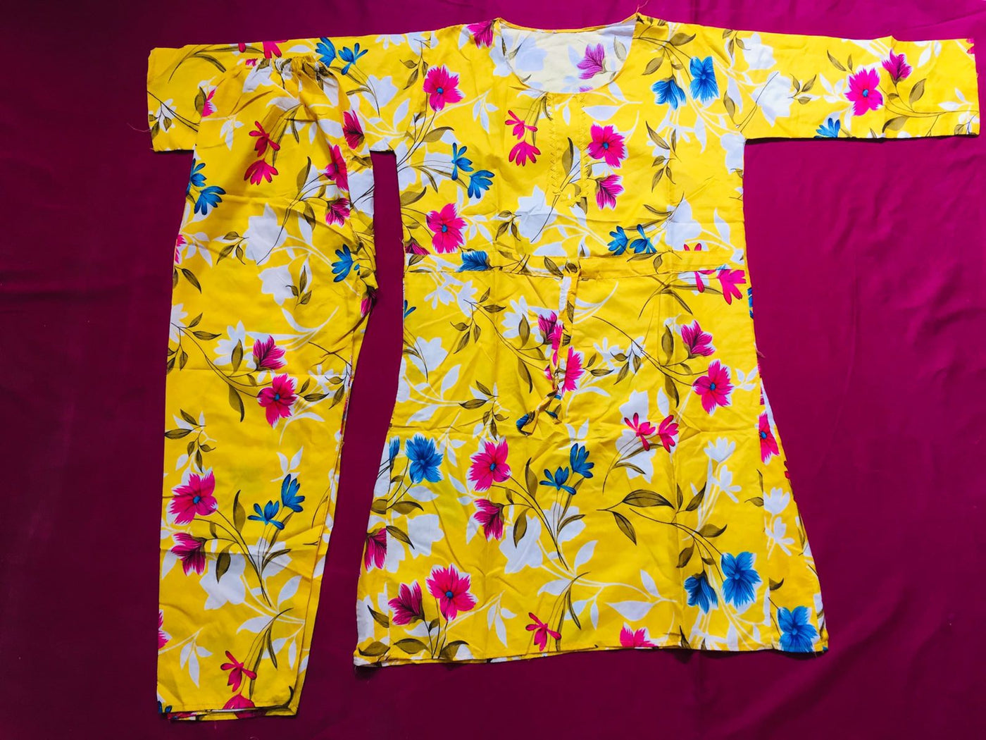 Beautiful Floral 2 piece suit for casual wear